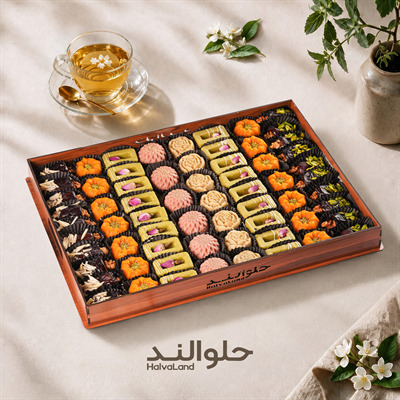 کد محصول 11 (خرما اجیلی تر حلوا زعفرانی و حلوا مدرن)